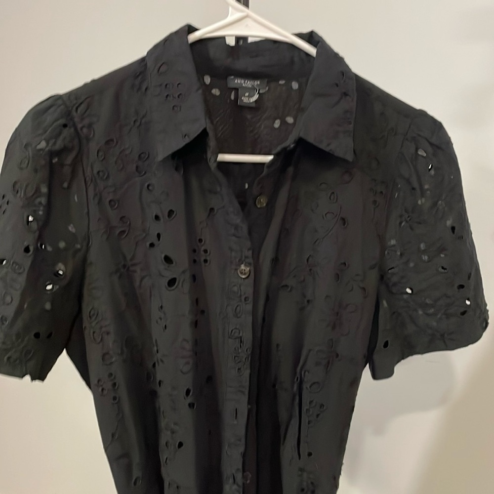 Ann Taylor black shirt dress belted size 6